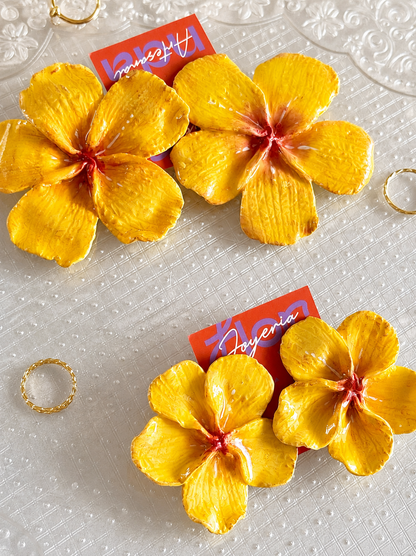 Aretes flor tropical